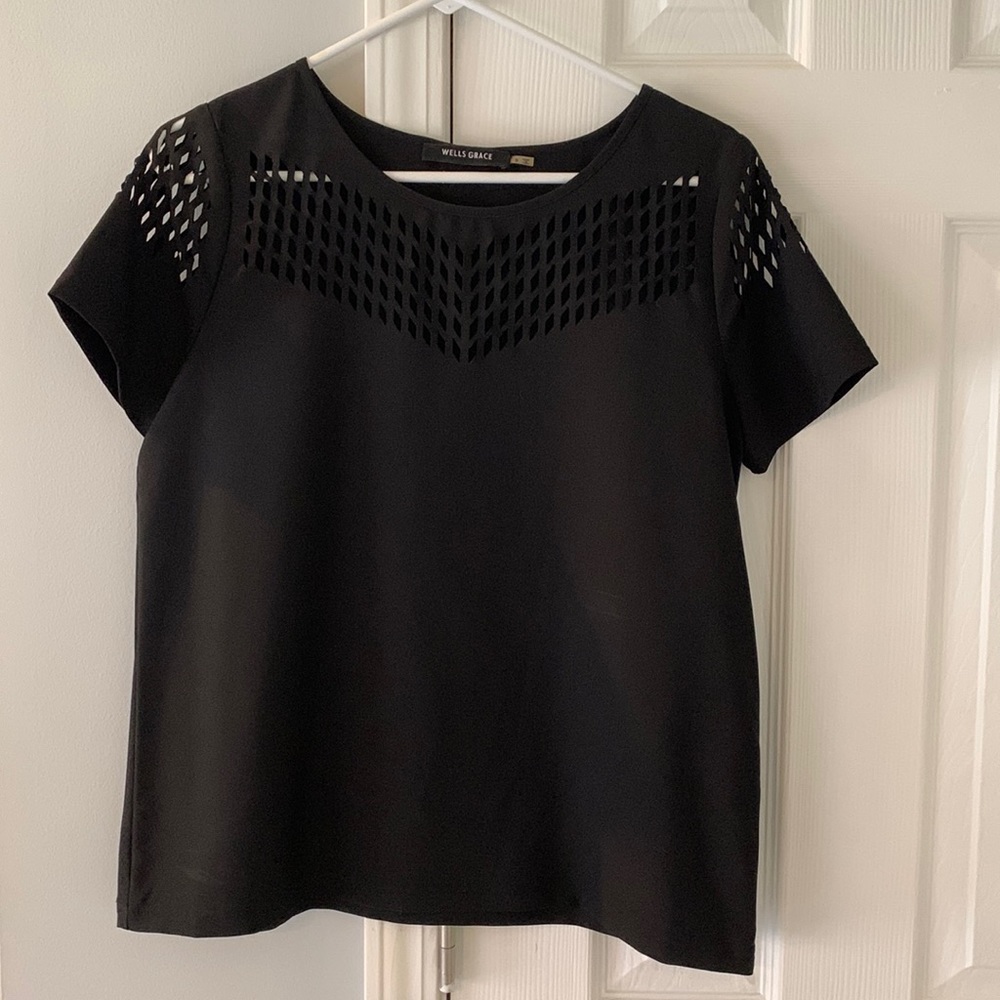 Black shirt sleeve cut out dress top